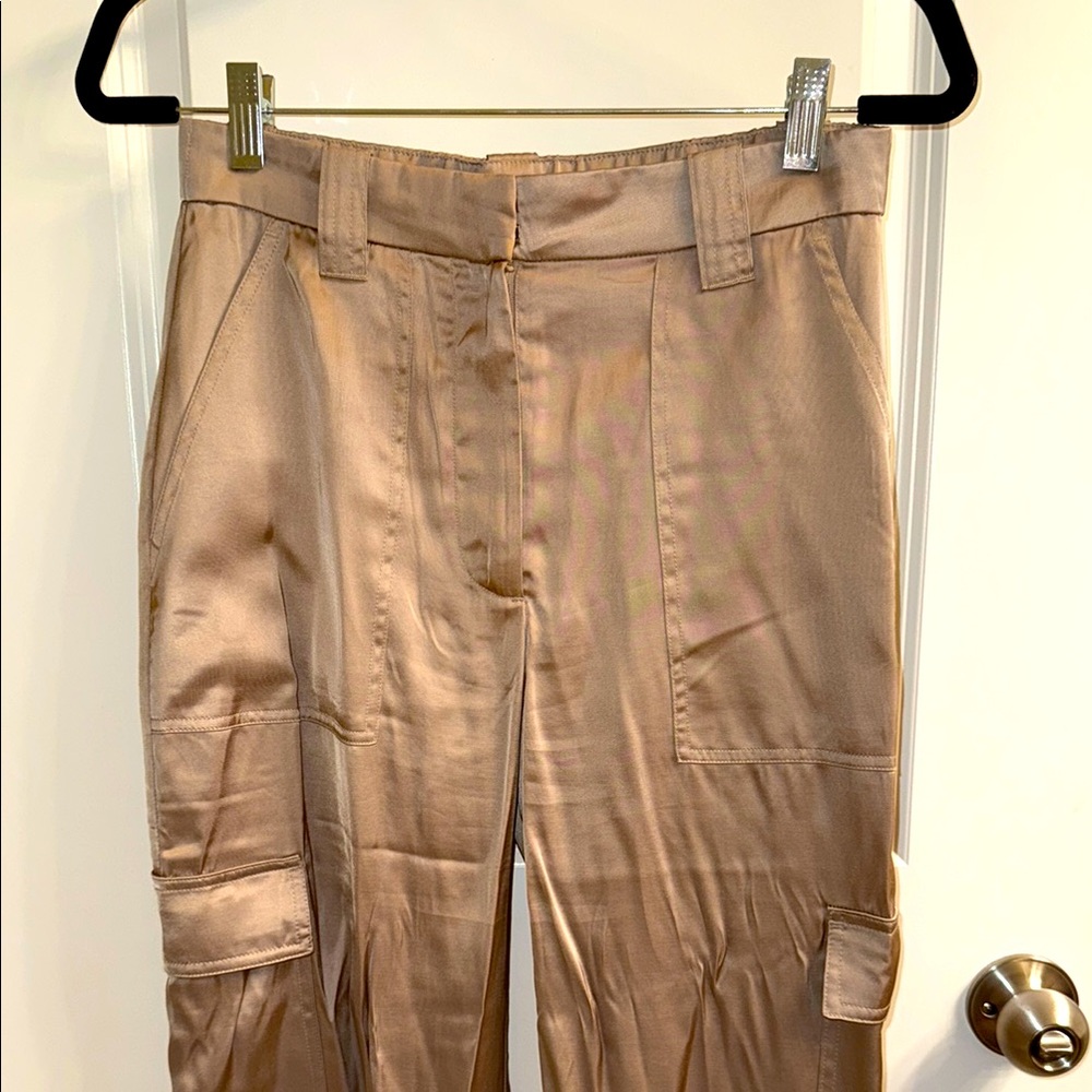 Abercrombie and Fitch Tan Silk Cargo Trousers 26 2 short
